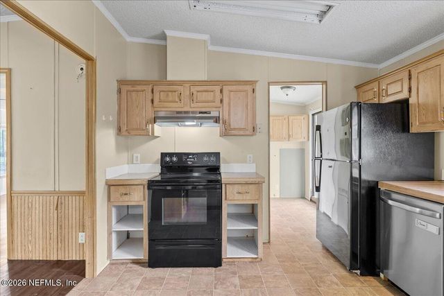 117 BUMPY Lane, Palatka, FL 32177
