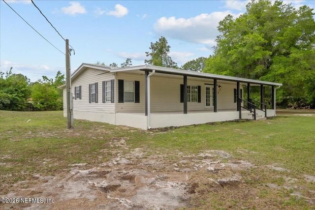 117 BUMPY Lane, Palatka, FL 32177