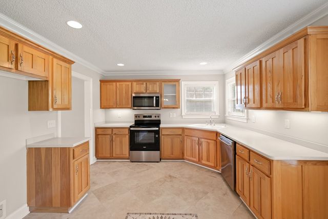 28 Chandler Ridge Drive, Chatsworth, GA 30705