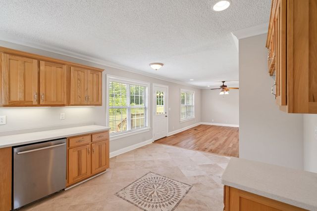 28 Chandler Ridge Drive, Chatsworth, GA 30705