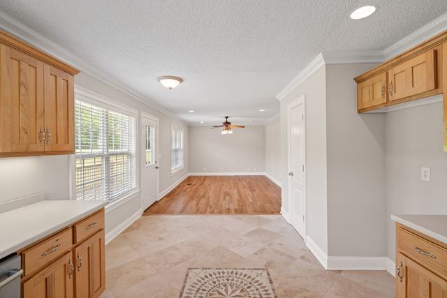 28 Chandler Ridge Drive, Chatsworth, GA 30705