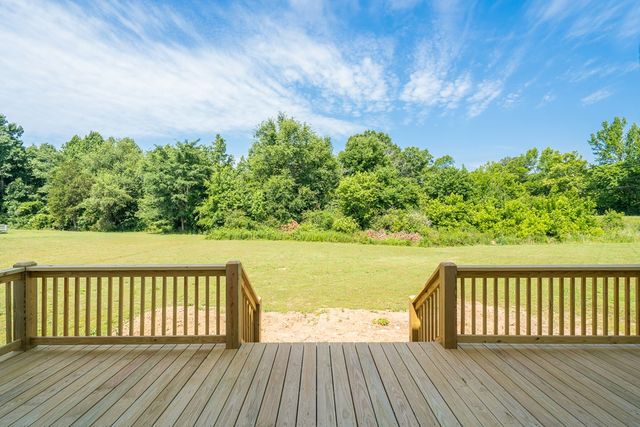 28 Chandler Ridge Drive, Chatsworth, GA 30705