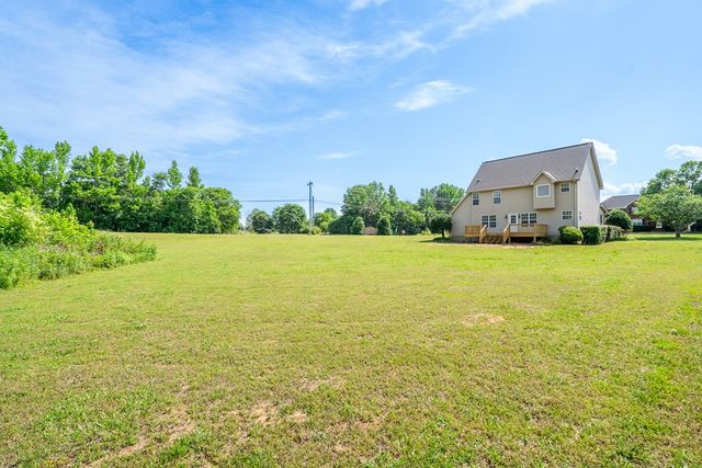 28 Chandler Ridge Drive, Chatsworth, GA 30705