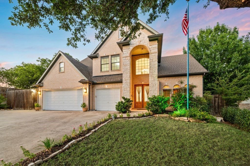 5132 Pearl Drive, North Richland Hills, TX 76180