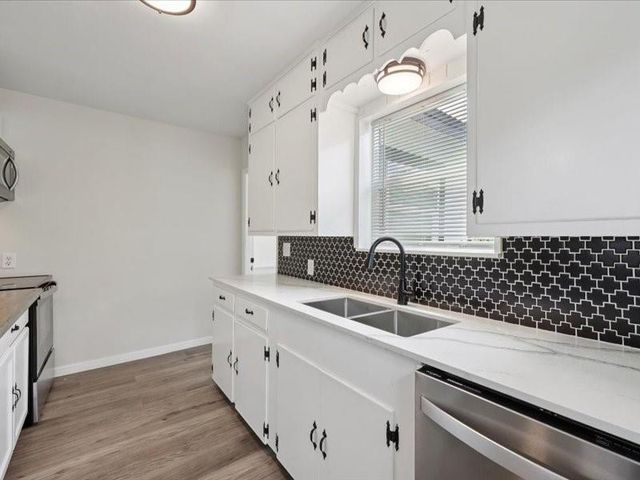 5395 Fairview Avenue, Beaumont, TX 77705