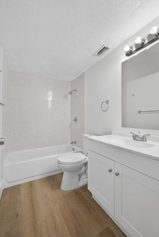 120 Sparrow Drive 113, Royal Palm Beach, FL 33411