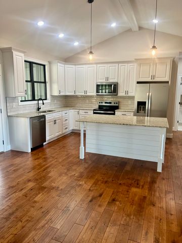 189 Twin Ponds Road, Corbin, KY 40701
