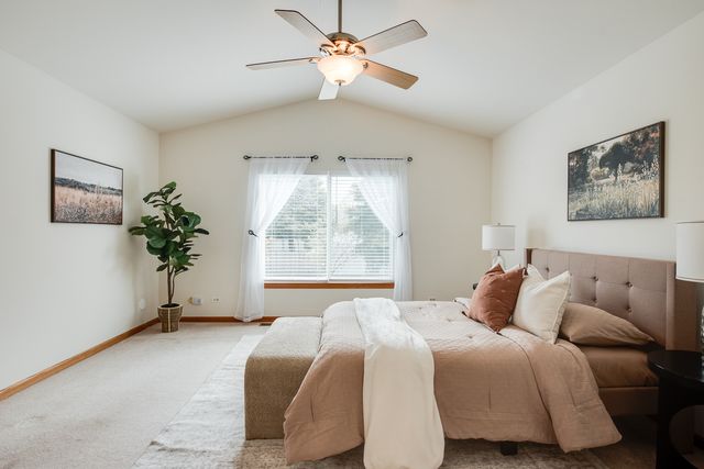 3013 Turnberry Lane, Montgomery, IL 60538