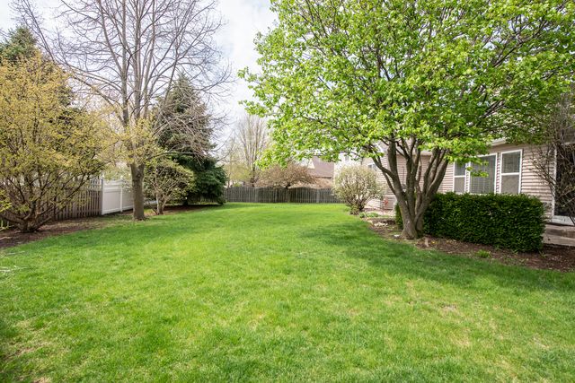 3013 Turnberry Lane, Montgomery, IL 60538