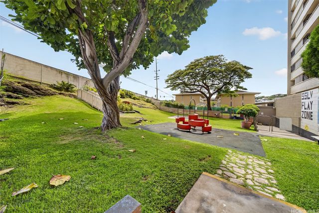 3215 Ala Ilima Street B1208, Honolulu, HI 96818