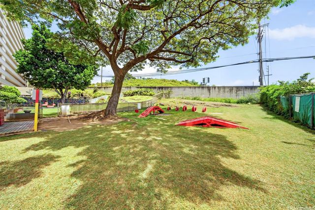 3215 Ala Ilima Street B1208, Honolulu, HI 96818