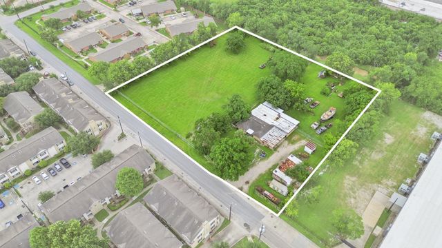 9310 Tallyho Road, Houston, TX 77017