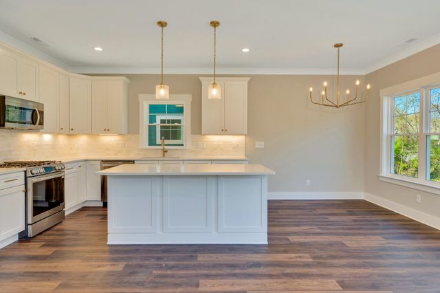 1360 Thomas Avenue, Chattanooga, TN 37409