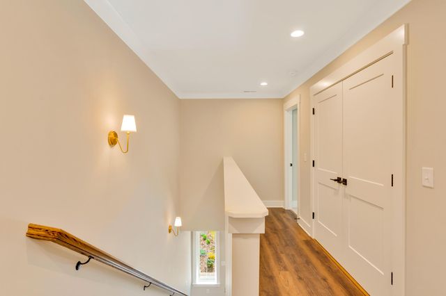 1360 Thomas Avenue, Chattanooga, TN 37409