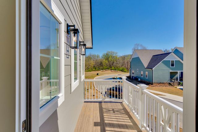 1360 Thomas Avenue, Chattanooga, TN 37409