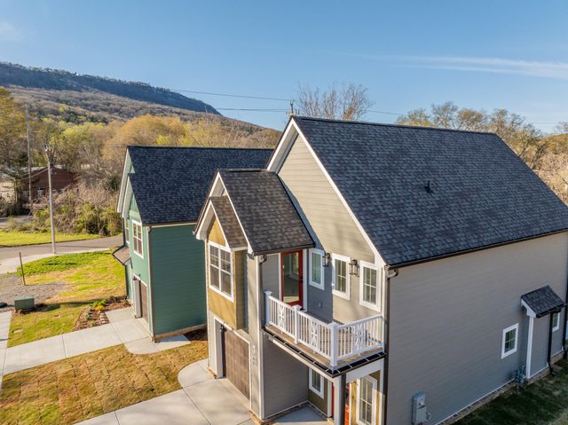 1360 Thomas Avenue, Chattanooga, TN 37409