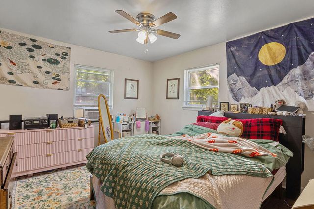 1905 Oxford AVE, Roanoke, VA 24015