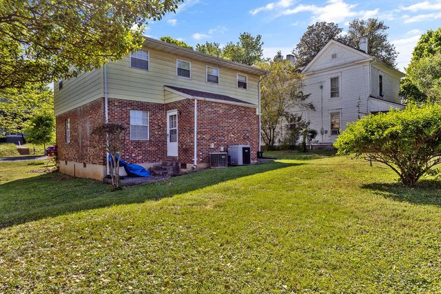 1905 Oxford AVE, Roanoke, VA 24015