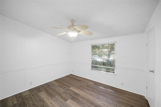 3614 College Street, Damon, TX 77430