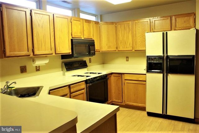 608 QUINCY CT, Glassboro, NJ 08028