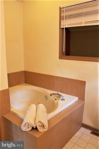 608 QUINCY CT, Glassboro, NJ 08028