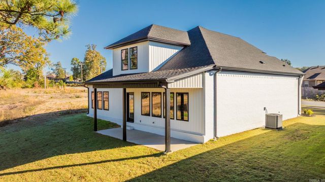 6841 Rudolph Road, Alexander, AR 72002