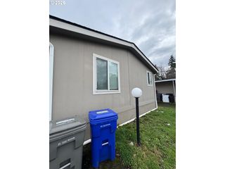 13055 Se STARK St 39, Portland, OR 97233