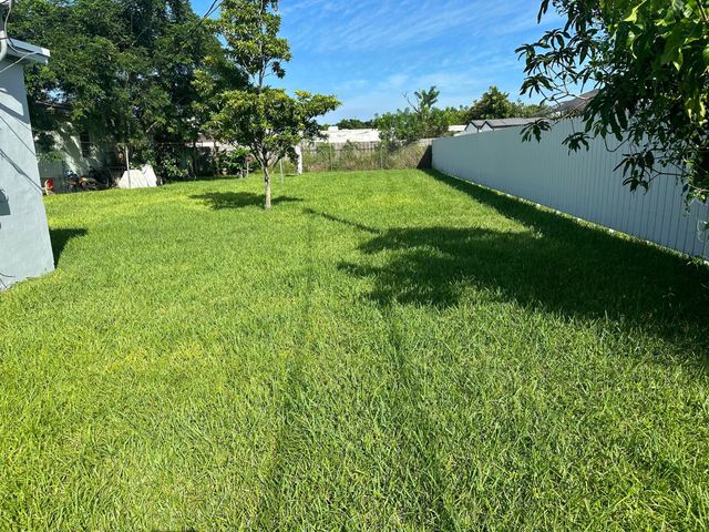 10480 SW 181st Terrace, Miami, FL 33157