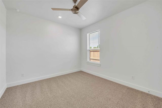 221 Lasso Loop, Lorena, TX 76655