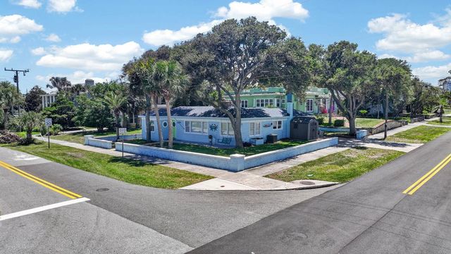 731 N OLEANDER AVENUE, Daytona Beach, FL 32118