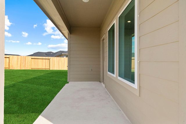 1032 River Coral, Alvin, TX 77511