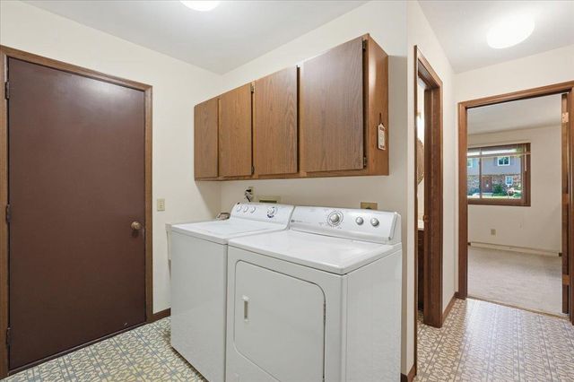 3614 Rolling Hill Drive, Middleton, WI 53562