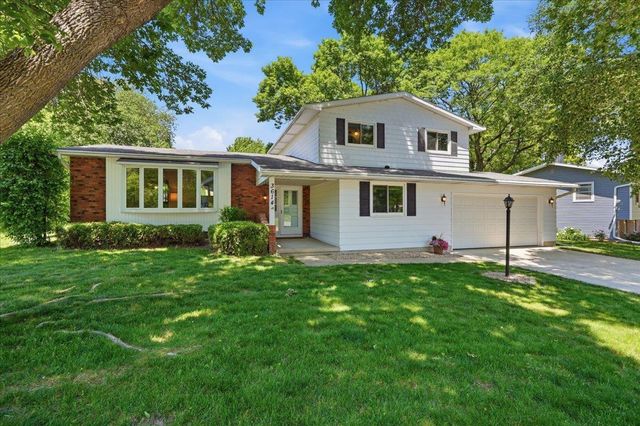 3614 Rolling Hill Drive, Middleton, WI 53562