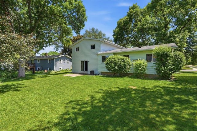 3614 Rolling Hill Drive, Middleton, WI 53562