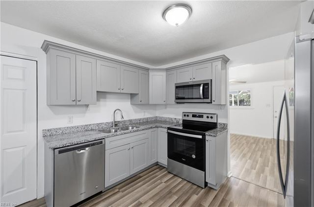 3404 Opoho CT, Chesapeake, VA 23321