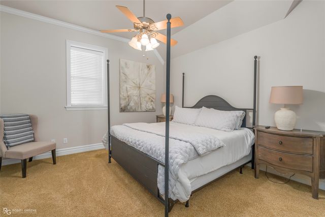 200 Evangeline Walk, Bossier City, LA 71111