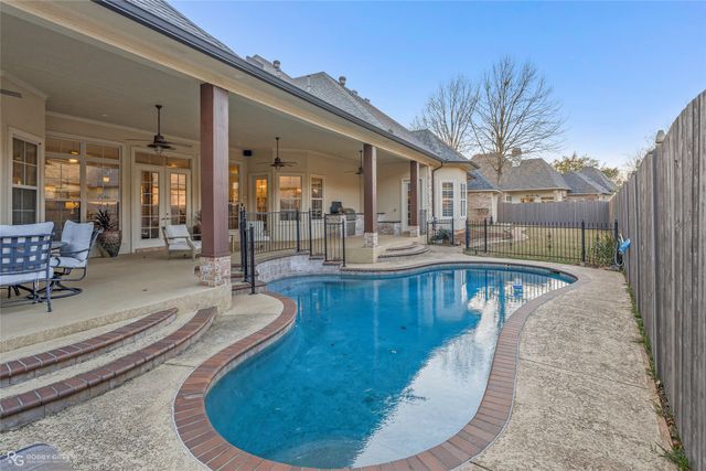 200 Evangeline Walk, Bossier City, LA 71111