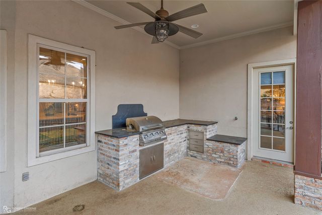 200 Evangeline Walk, Bossier City, LA 71111