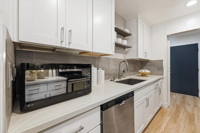 1963 Rock Street 27, Mountain View, CA 94043