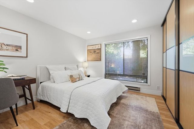 1963 Rock Street 27, Mountain View, CA 94043