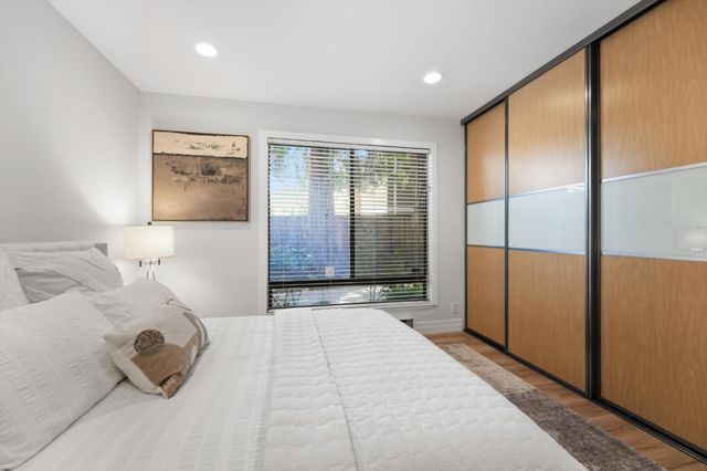 1963 Rock Street 27, Mountain View, CA 94043