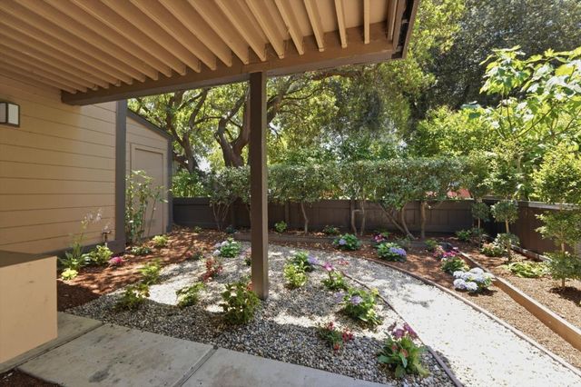 1963 Rock Street 27, Mountain View, CA 94043