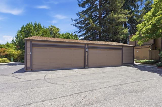 1963 Rock Street 27, Mountain View, CA 94043