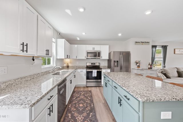 312 Golden Plum Lane, Zebulon, NC 27597