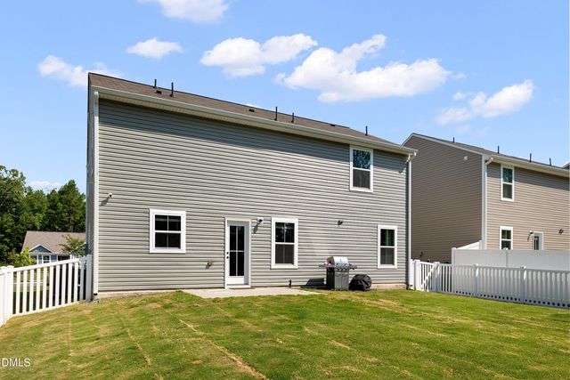 312 Golden Plum Lane, Zebulon, NC 27597