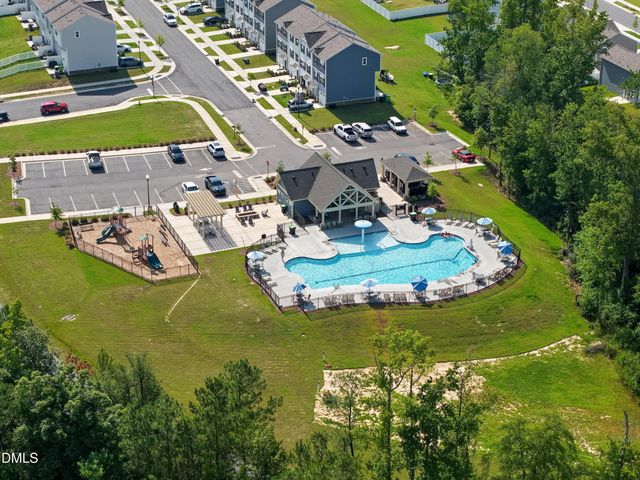 312 Golden Plum Lane, Zebulon, NC 27597