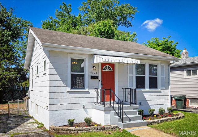 4706 Tesson Street, St Louis, MO 63116