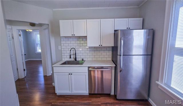 4706 Tesson Street, St Louis, MO 63116