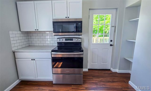 4706 Tesson Street, St Louis, MO 63116