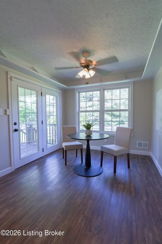 110 Jade Dr, Shepherdsville, KY 40165